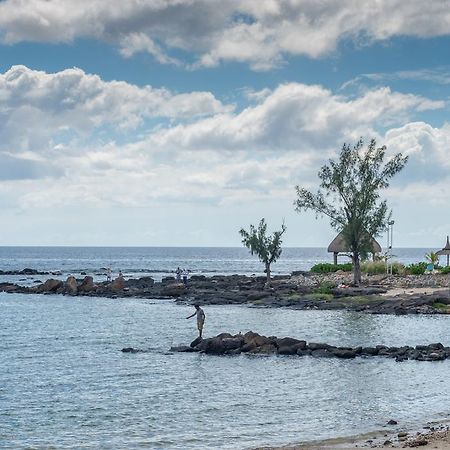 Villasun Beachfront Villa Flic en Flac Bagian luar foto